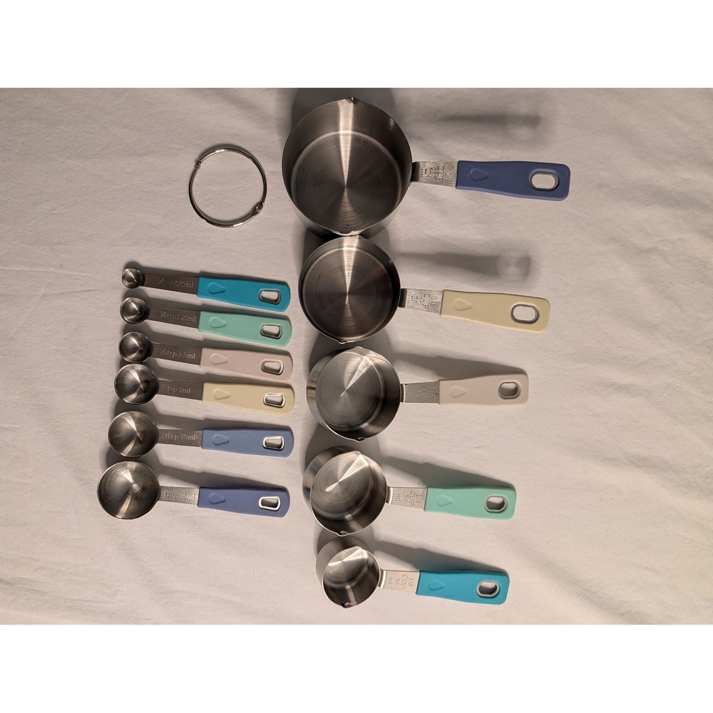 CuttleLab 12pc Stainless Steel Measuring Cups and Spoons Set Silicone Handles